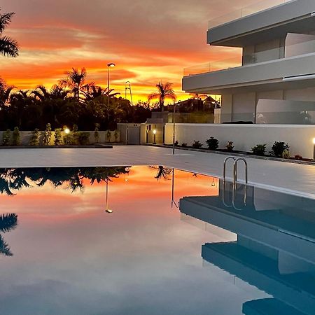 Modern New Apartment Las Terrazas De Costa Adeje. Heated Pool, Big Terrace And Private Parking Luaran gambar