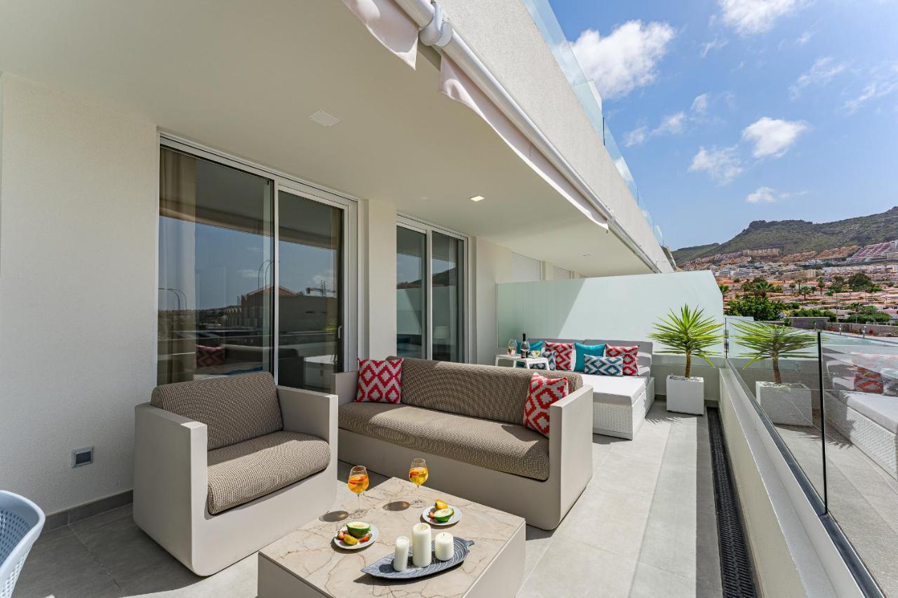 Modern New Apartment Las Terrazas De Costa Adeje. Heated Pool, Big Terrace And Private Parking Luaran gambar