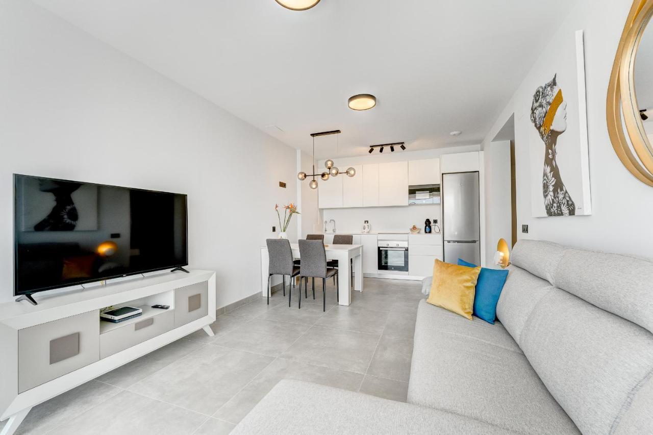 Modern New Apartment Las Terrazas De Costa Adeje. Heated Pool, Big Terrace And Private Parking Luaran gambar