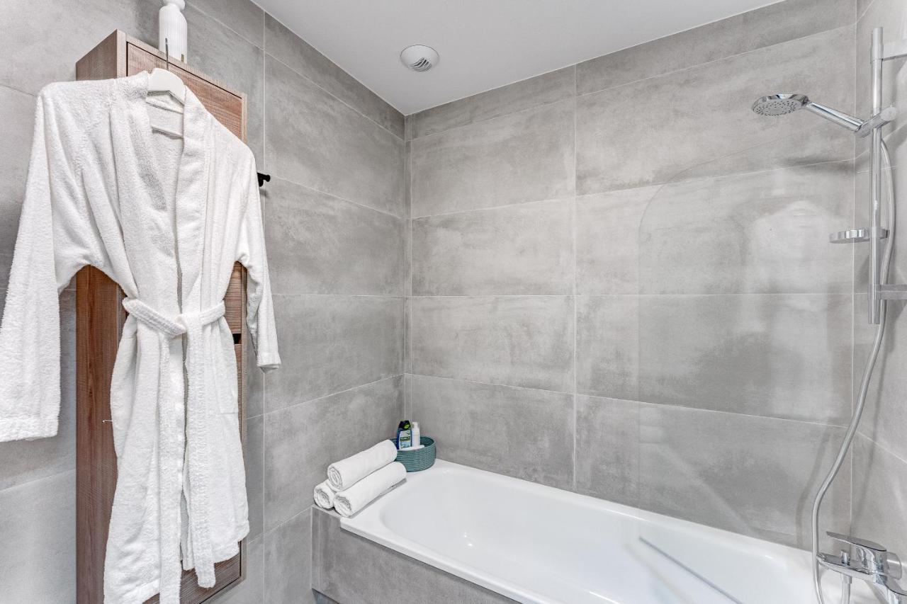 Modern New Apartment Las Terrazas De Costa Adeje. Heated Pool, Big Terrace And Private Parking Luaran gambar