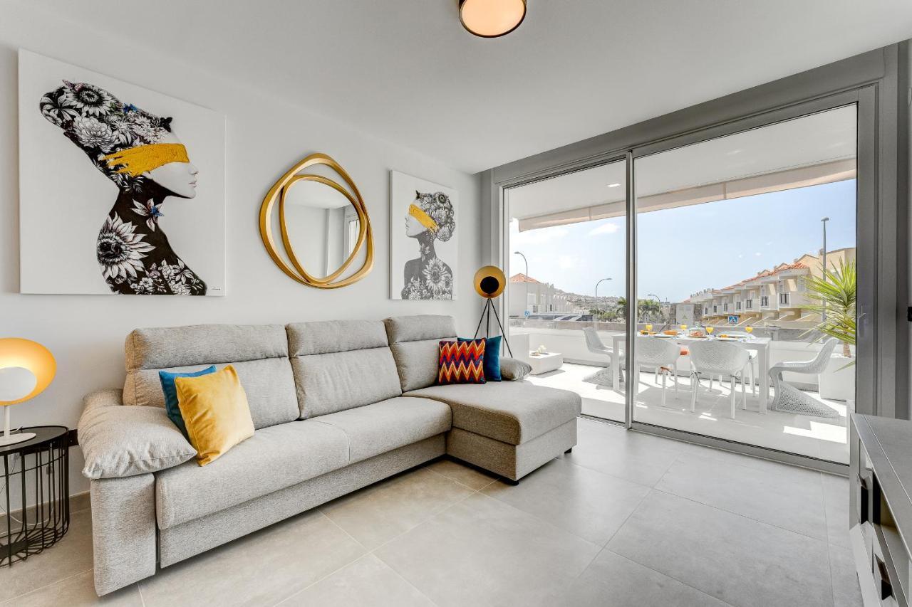 Modern New Apartment Las Terrazas De Costa Adeje. Heated Pool, Big Terrace And Private Parking Luaran gambar
