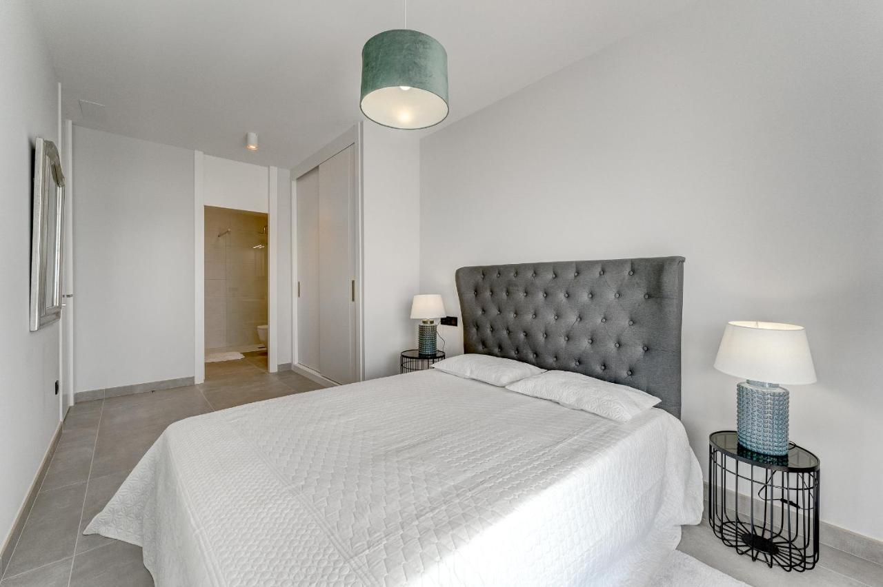 Modern New Apartment Las Terrazas De Costa Adeje. Heated Pool, Big Terrace And Private Parking Luaran gambar