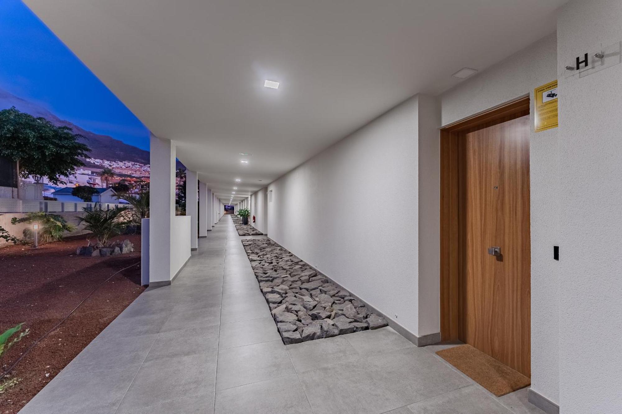 Modern New Apartment Las Terrazas De Costa Adeje. Heated Pool, Big Terrace And Private Parking Luaran gambar
