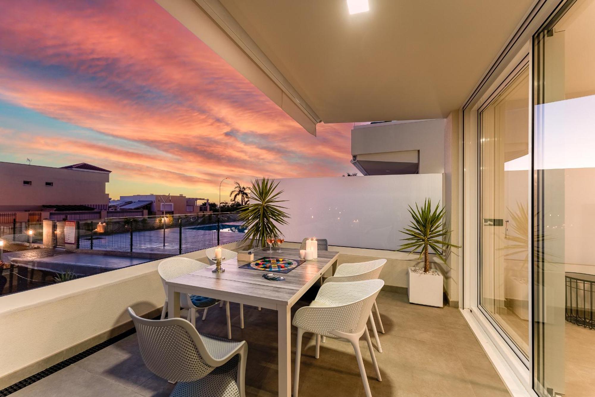 Modern New Apartment Las Terrazas De Costa Adeje. Heated Pool, Big Terrace And Private Parking Luaran gambar